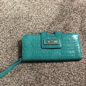 Kenneth Cole reaction clutch/wallet